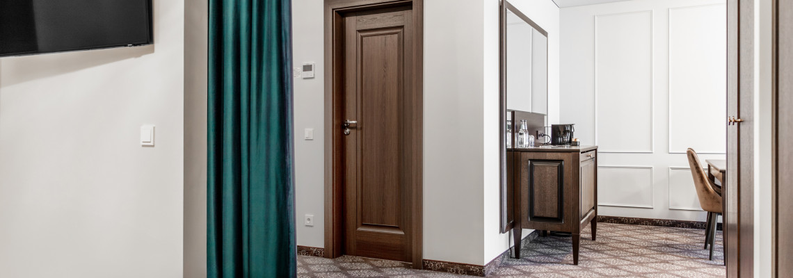 Superior mini suites